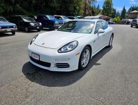Porsche Panamera 4